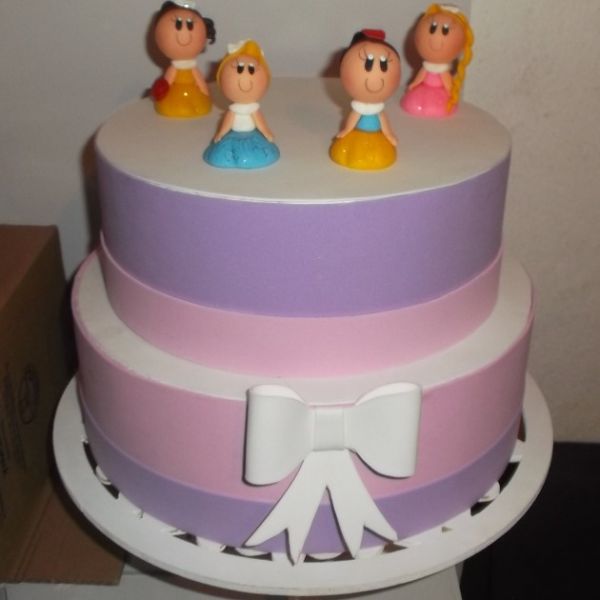 Bolo Princesas